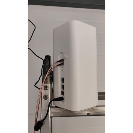 Роутер 3G/4G-WiFi Huawei B818-263 фото 10