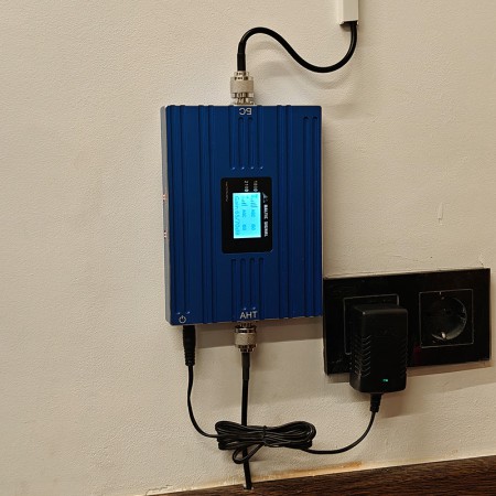 Репитер GSM/LTE1800+3G Baltic Signal BS-DCS/3G-70 (70 дБ, 200 мВт) фото 12 | GSM-Репитеры.РУ Репитер GSM/LTE1800+3G Baltic Signal BS-DCS/3G-70 (70 дБ, 200 мВт) фото 12