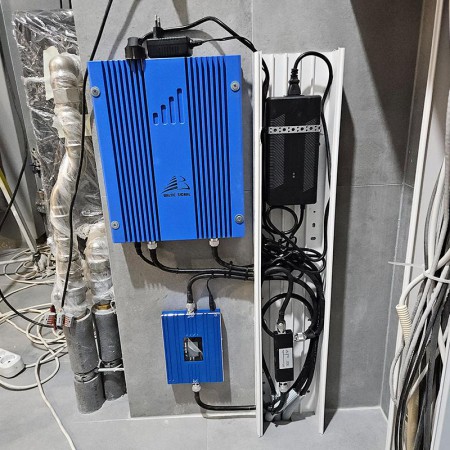 Бустер GSM900+GSM/LTE1800+3G Baltic Signal BS-GSM/DCS/3G-40-33 (40 дБ, 2000 мВт) фото 5