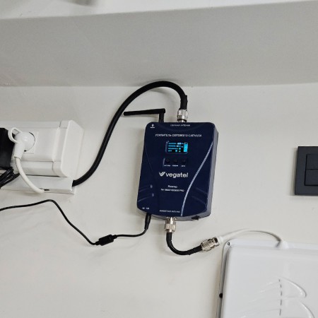 Репитер Vegatel TN-1800/2100/2600 PRO (70 дБ, 200 мВт) фото 8 | GSM-Репитеры.РУ Репитер Vegatel TN-1800/2100/2600 PRO (70 дБ, 200 мВт) фото 8